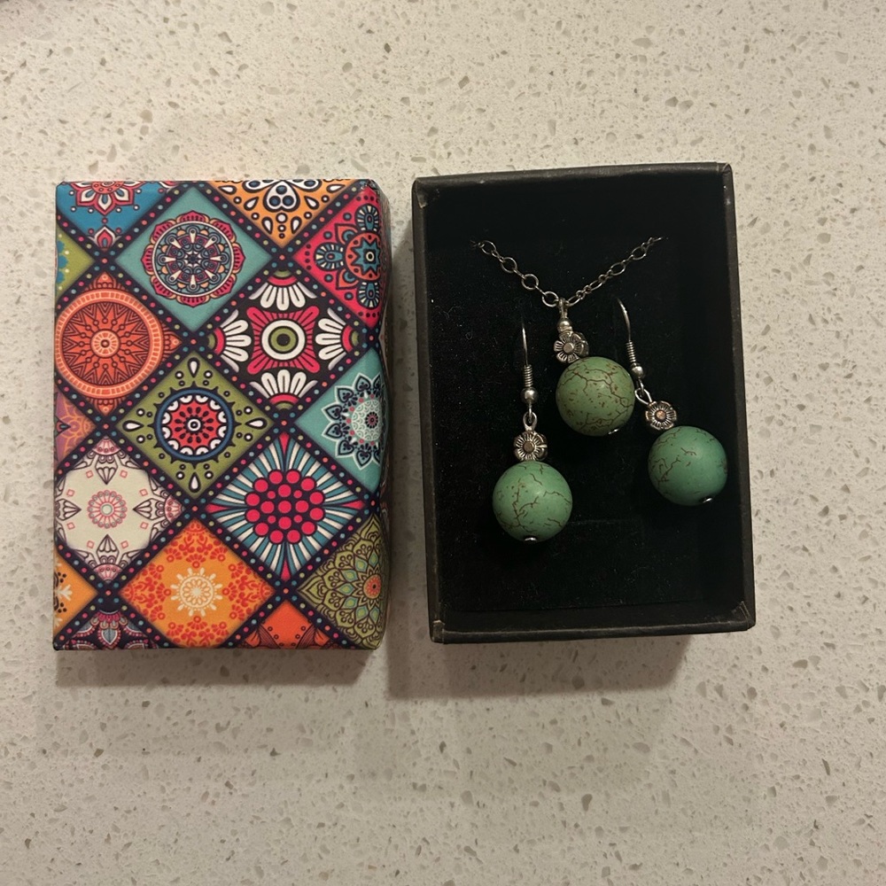Blue and silver set